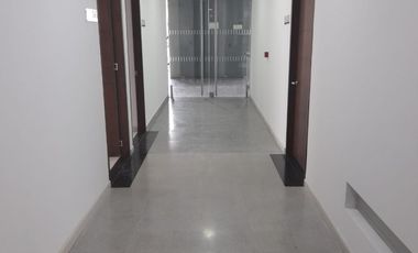 oficina en arriendo en chico norte. Cod A51841