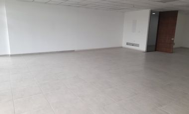 oficina en arriendo en chico norte. Cod A51841
