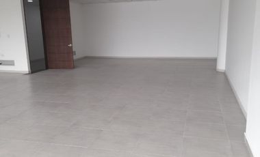 oficina en arriendo en chico norte. Cod A51841