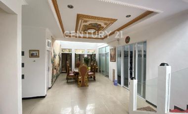 Hunian Sultan Di Harapan Indah Regency - Bekasi