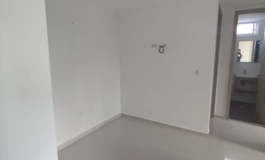 apartamento en arriendo en antonia santos. Cod A126234
