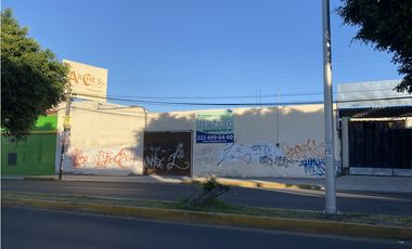 TERRENO EN RENTA 14 SUR