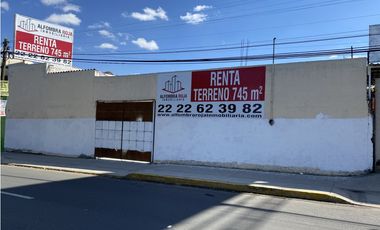 TERRENO EN RENTA 14 SUR