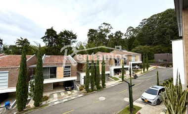 casa en arriendo en san lucas. Cod A775817