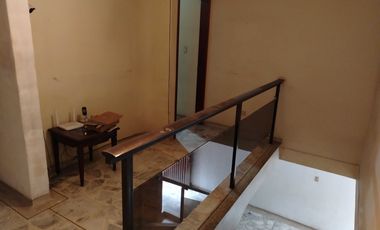 Excelente casa comercial dos pisos en San Fernando viejo - Ideal para el negocio que tú quieras! Transforma aquí tu  negocio prospero.. Cod A9497