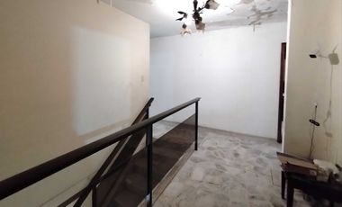 Excelente casa comercial dos pisos en San Fernando viejo - Ideal para el negocio que tú quieras! Transforma aquí tu  negocio prospero.. Cod A9497