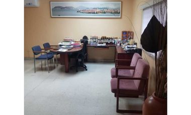 Se vende Galera de 1,000 mts en Rio Abajo, cerca de Via España