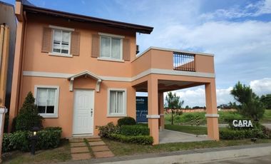 Cara Unit w/ Carport & Balcony in Camella Pili - Dave