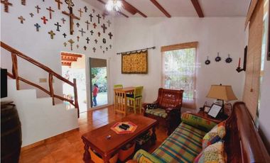 ALQUILER CASA AMOBLADA  EN  ALTOS DEL MARIA