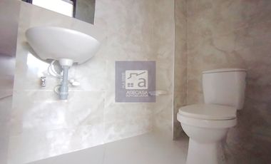 COD. 5261 - SE ARRIENDA OFICINA - BARRIO: CENTRO