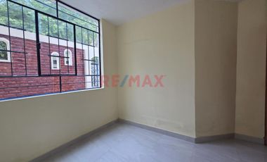Casa En Alquiler – Urb. San Isidro | Calle Lora Y Lora 1509 Chiclayo