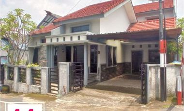 Rumah Hook 2 Lantai Luas 150 di Arjosari kota Malang