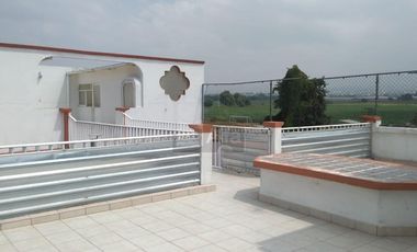 Casa en Venta en Santiago Cuautlalpan, Texcoco, Estado de México.