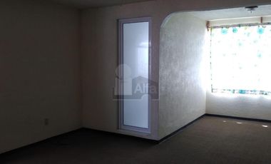 Casa en Venta en Santiago Cuautlalpan, Texcoco, Estado de México.