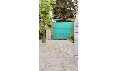 QUINTA URBANA - ANTIGUA CASONA CON SALON DE FIESTA-GRAN PARQUE