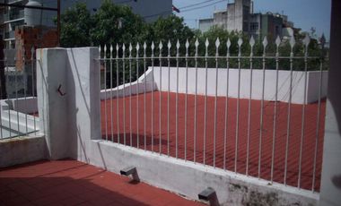 Casa 5 AMB C/PATIO Y TERRAZA