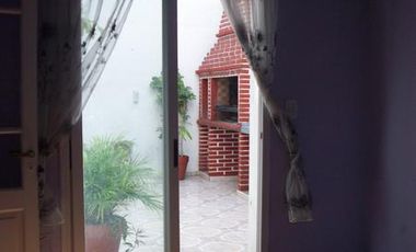 Casa 5 AMB C/PATIO Y TERRAZA