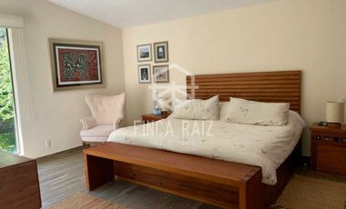 En venta hermosa casa en Avándaro.