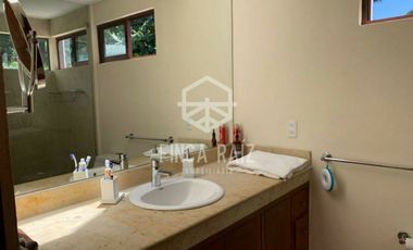 En venta hermosa casa en Avándaro.