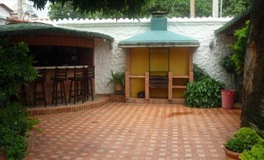 casa en venta en villas de santa ana. Cod V100468