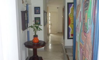 casa en venta en villas de santa ana. Cod V100468