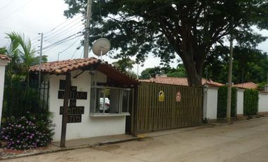 casa en venta en villas de santa ana. Cod V100468