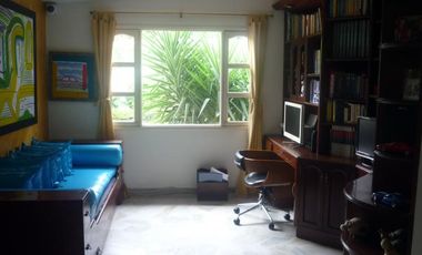 casa en venta en villas de santa ana. Cod V100468