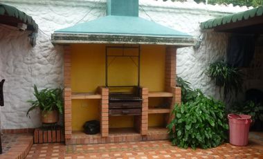 casa en venta en villas de santa ana. Cod V100468