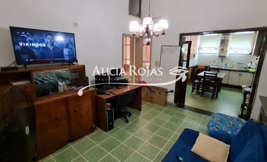 Excelente PH de 2 Ambientes a Cfte E/ind. La Pampa 4800. Villa Urquiza
