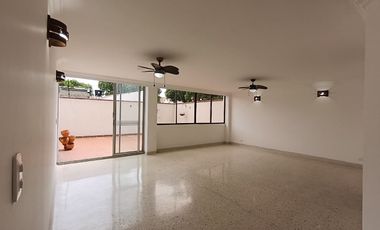 apartamento en arriendo en la riviera. Cod A30276