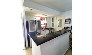 VENDO CASA EN LA CHORRERA BARRIO COLON VILLA REAL 3R