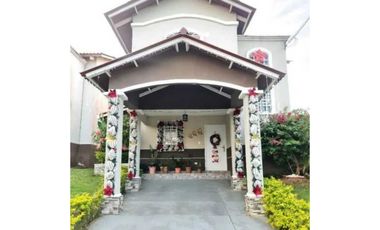 VENDO CASA EN LA CHORRERA BARRIO COLON VILLA REAL 3R