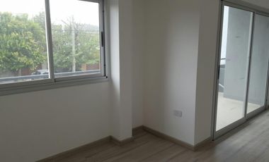 DEPARTAMENTO 2 AMBIENTES EN QUILMES OESTE