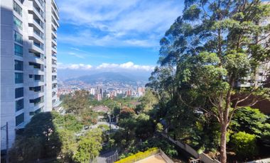 Apartamento para la en el poblado los Balsos Medellín