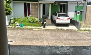 Rumah Dalam Perum Gardenia Bangunjiwo Kasihan Bantul