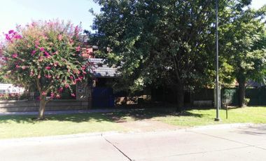 Casa en Venta con cinco dormitorios, San Miguel.