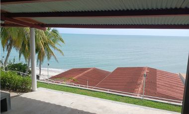 VENTA DE CASA  FRENTE AL MAR - PLAYA CORONA A 20 Mts DEL MAR