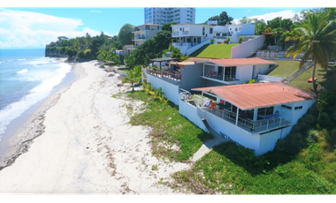 VENTA DE CASA  FRENTE AL MAR - PLAYA CORONA A 20 Mts DEL MAR