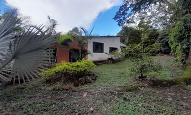 finca en venta en la mesa. Cod V5211