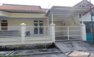 Turun Harga di Jual Rumah 1 lantai siap Huni di Gayungsari Barat Surabaya