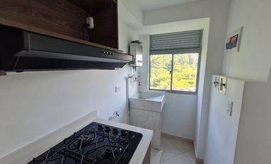 apartamento en arriendo en la tablaza. Cod A512347