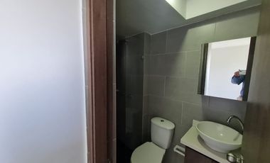 apartamento en arriendo en la tablaza. Cod A512347