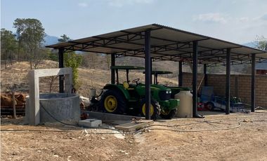 RANCHO EN EXPLOTACIÓN EN EL KM 29 OCOzOCOAUTLA - VILLAFLORES