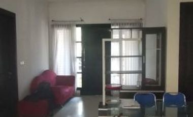 Disewakan dan dijual rumah siap huni di Central Park A.yani , waru sda