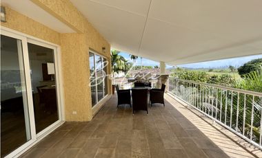 VENDO APARTAMENTO CON VISTA AL CAMPO DE GOLF, PH MAHOGANY COCOL (1)