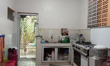 Dijual rumah Depok kokoh dekat alun alun stasiun Tol Cijago