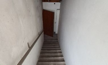 Casa para 2 Familias en venta en Temperley Este