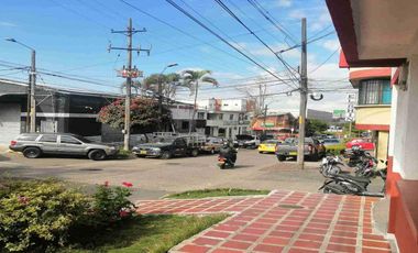 CASA COMERCIAL EN VENTA EN EL CENTENARIO - PEREIRA