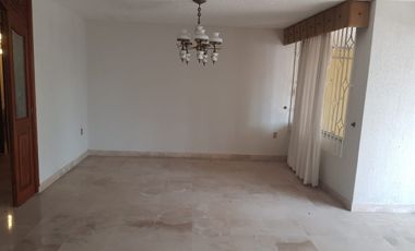 Casa en Renta en Calle Xicotencatl Fracc. Faros, Veracruz, Ver. Grc-0094