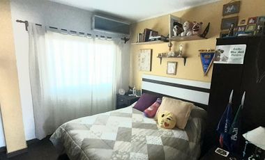 VENTA DE DEPARTAMENTO DE 2 AMB, AL FRENTE, CON COCHERA EN VILLA BALLESTER